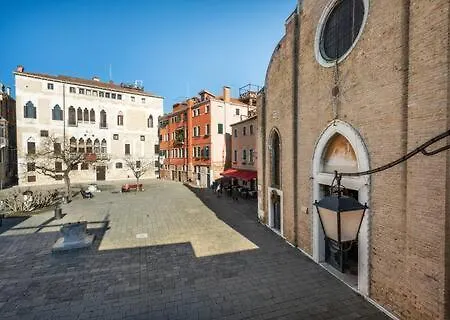 بيت للعطل La Terrazza Di Vivaldi *